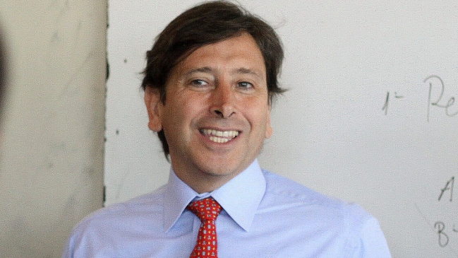 Golborne respondió a las críticas de Allamand por caso Cencosud