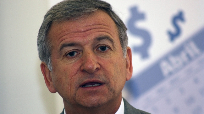 Gobierno pidió a Codelco controlar costos de producción por baja del cobre