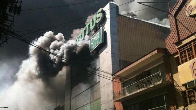 Incendio en centro de Antofagasta dejó dos lesionados