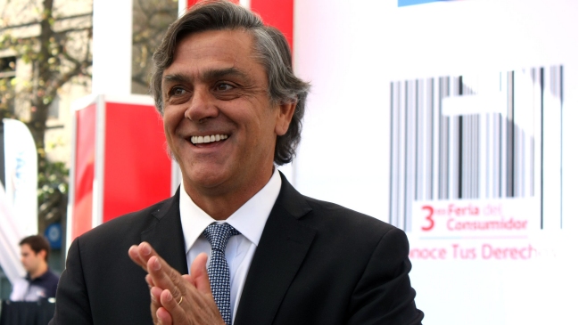 Longueira oficializó su candidatura presidencial: 