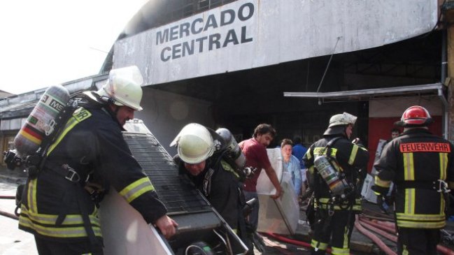 Autoridades preparan soluciones por incendio en Mercado de Concepción