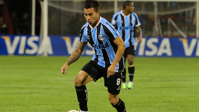 Gremio de Eduardo Vargas recibirá a Santa Fe por los octavos de final de la Copa Libertadores