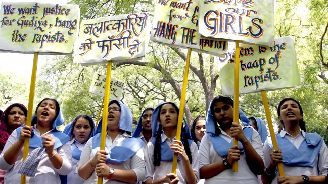 Niña de cuatro años murió tras ser violada en la India