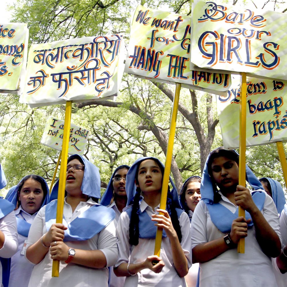 Niña de cuatro años murió tras ser violada en la India