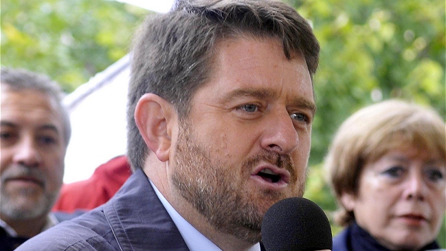 Orrego cuestionó a Velasco por poner en duda participación en primarias