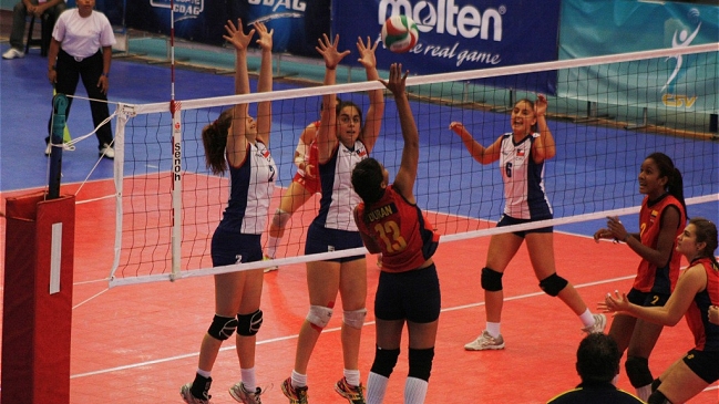 Chile disputará el quinto lugar de Copa Panamericana U18 de voleibol ante Perú
