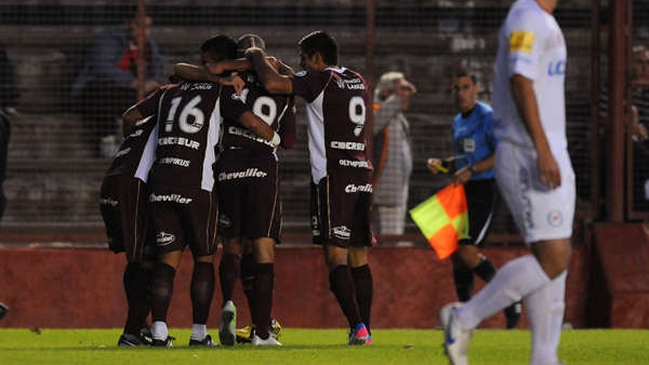 Lanús lidera provisionalmente el Torneo Final argentino