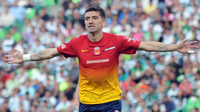 Héctor Mancilla anotó en la victoria de Morelia sobre Santos en la liga mexicana
