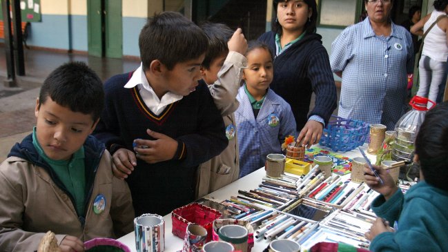 Superintendencia sancionó a 695 colegios por falsear asistencias