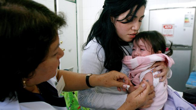 Minsal vacunará contra meningitis W-135 en salas cunas y jardines infantiles