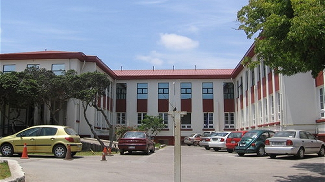 Al menos 12 estudiantes se intoxicaron en colegio de La Serena