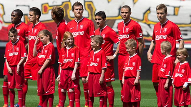 Felipe Gutiérrez festejó con FC Twente en la última fecha de la liga holandesa