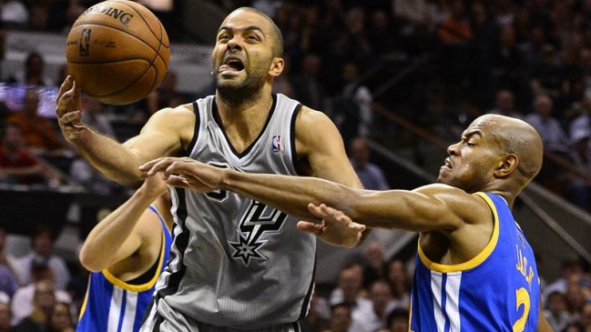 Los Spurs recuperaron el control y la ventaja ante los Warriors