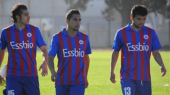 Iberia derrotó a Colo Colo y recuperó el liderato en la Segunda División