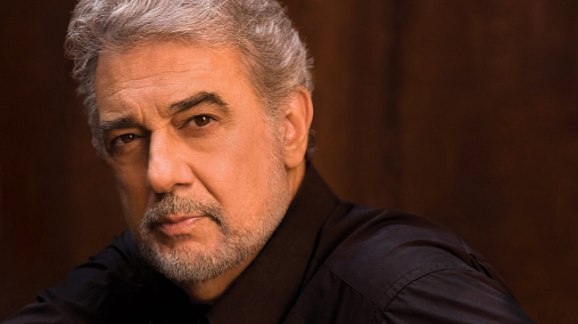 Plácido Domingo lleva a Isabel Allende a la ópera