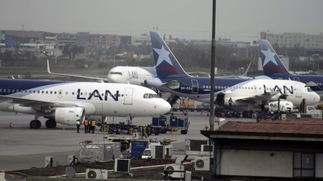 LAN dispuso de vuelos especiales hacia Argentina