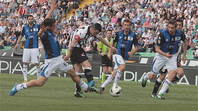 Carlos Carmona participó en igualdad de Atalanta con Chievo Verona