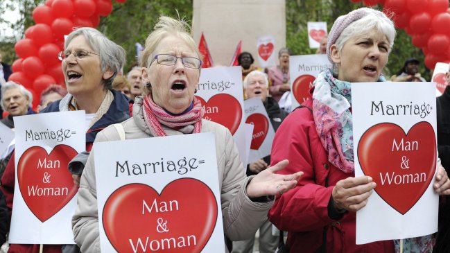 Reino Unido: Cámara de los Comunes dio luz verde al matrimonio homosexual