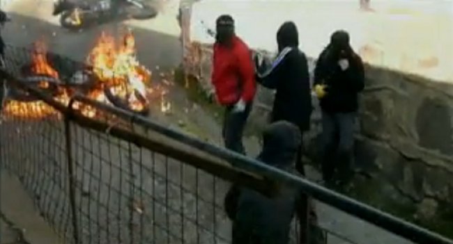 Incidentes tras marcha en Valparaíso dejaron 130 detenidos