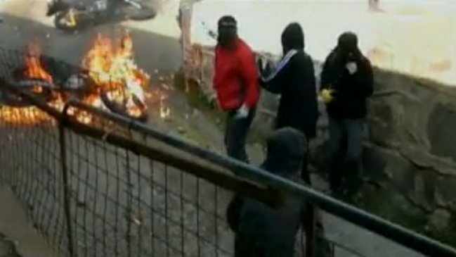 Incidentes tras marcha en Valparaíso dejaron 130 detenidos