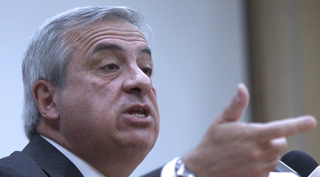 Mañalich defendió exposición presidencial sobre infraestructura hospitalaria