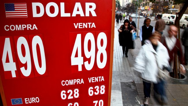 Expertos anticipan aumento de la inflación por alza del dólar