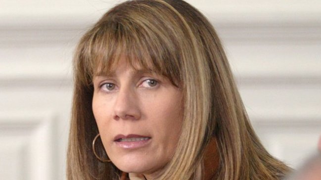 Rincón comparó bono por hijo con 