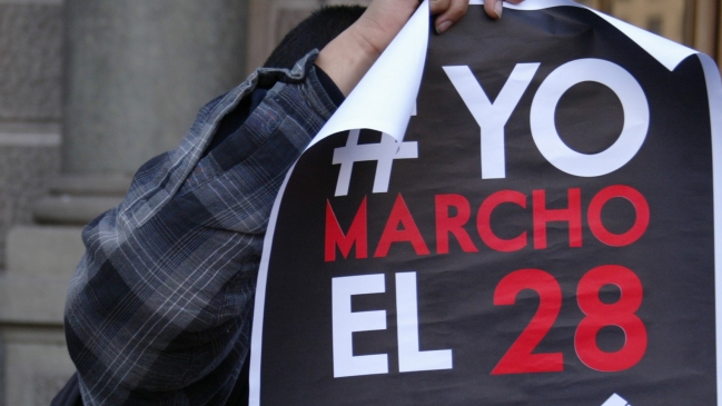 Secundarios acusaron a la Intendencia de imponer recorrido para próxima marcha