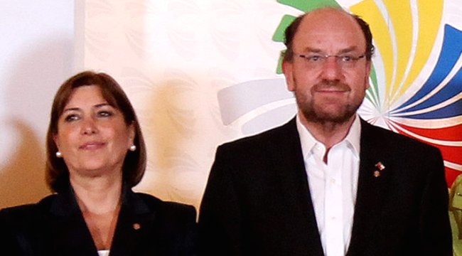 Piñera recibe a delegación de ministros peruanos en La Moneda