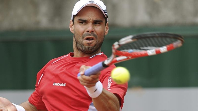 Alejandro Falla se retiró en primera ronda de Roland Garros