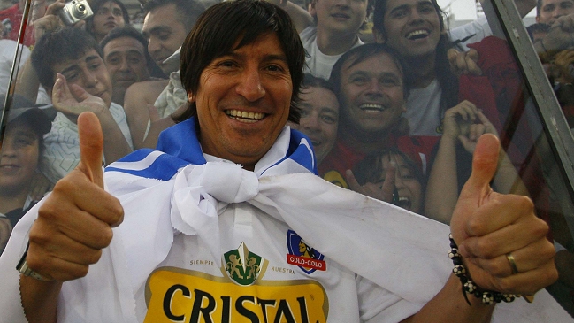 Iván Zamorano: Colo Colo necesita un entrenador que se preocupe de ganar campeonatos