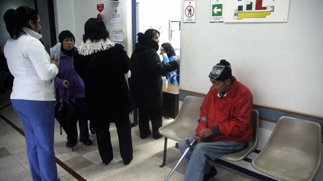 Sernac: Clínicas e isapres lideran reclamos en salud en 2012