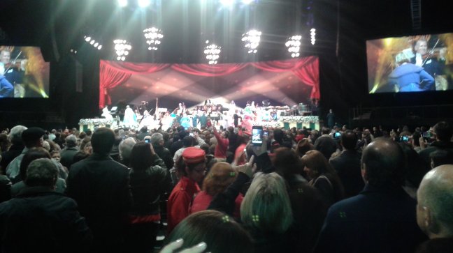 André Rieu conquistó con su música y humor al público nacional