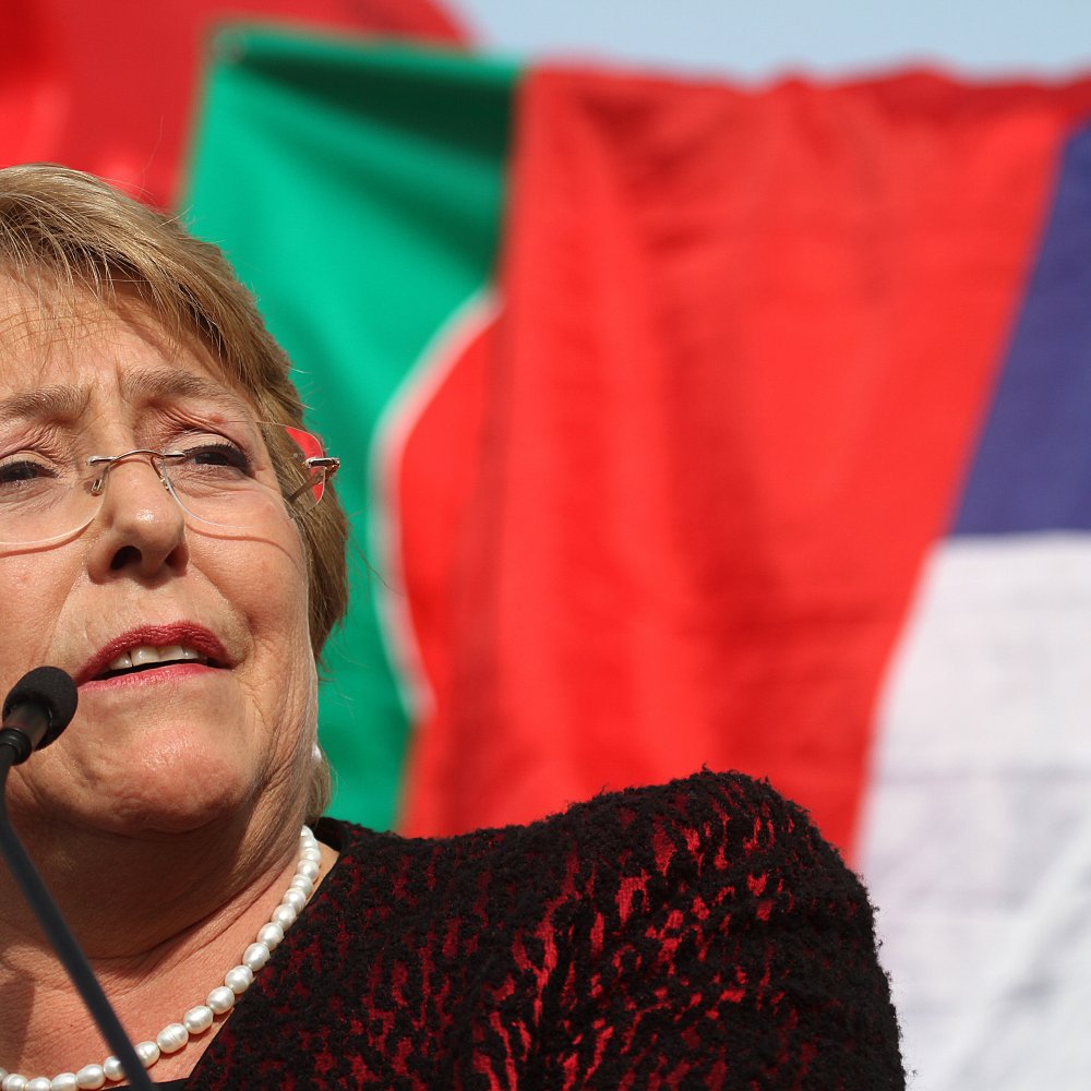 Obispos evangélicos pidieron a Bachelet no impulsar matrimonio homosexual