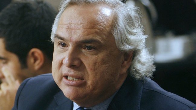 Gobierno formará equipo jurídico para analizar casos de falsos exonerados