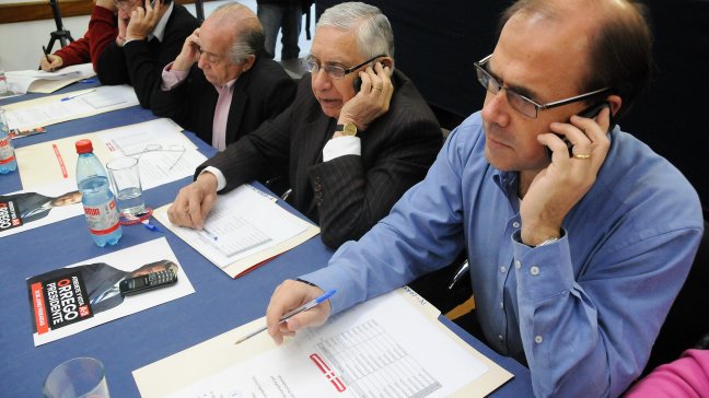 Precandidatos presidenciales se despliegan en terreno