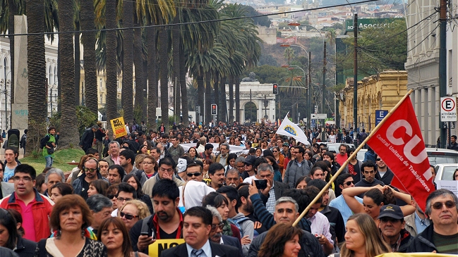 Porteños volvieron a marchar en protesta contra el mall Barón