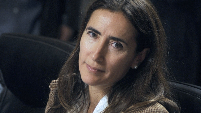 Schmidt: Si acepté venir al Mineduc, no fue para mantenerme como la más popular