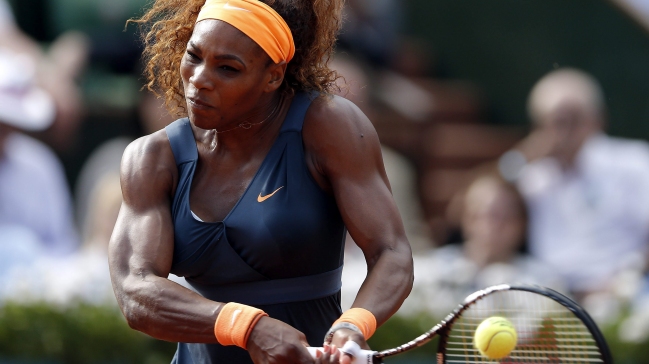 Serena Williams vapuleó a Errani y avanzó a la final de Roland Garros