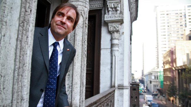 Allamand: Cruz-Coke es el perfil exacto que queremos en la campaña