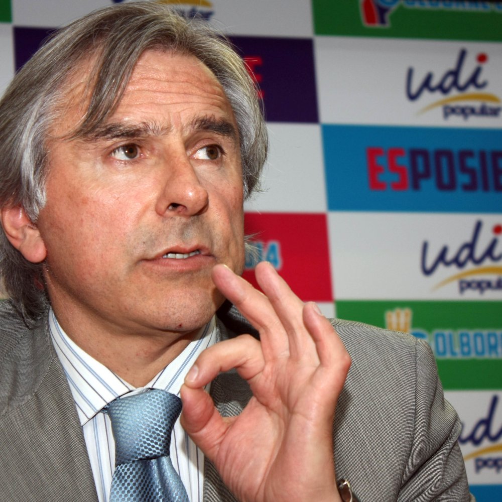 Moreira y carrera en Los Lagos: 