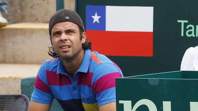 Fernando González felicitó a Christian Garín por su triunfo en Roland Garros