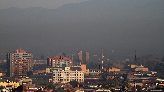 Intendencia decretó alerta ambiental en la Región Metropolitana