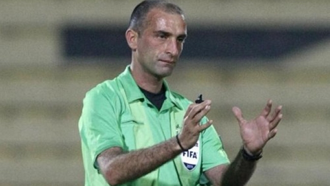 Tres árbitros fueron condenados en Singapur por aceptar sobornos sexuales