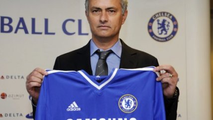 Jose Mourinho fue presentado como técnico de Chelsea