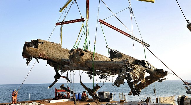 Bombardero de la II Guerra Mundial fue rescatado del Canal de la Mancha