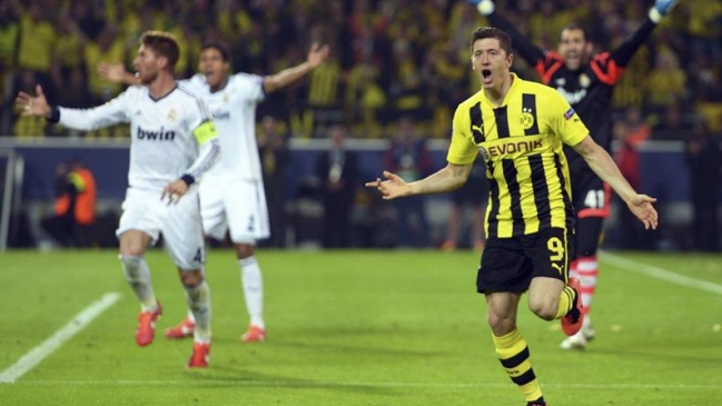 Borussia Dortmund triplicó sueldo de Lewandowski, según diario alemán