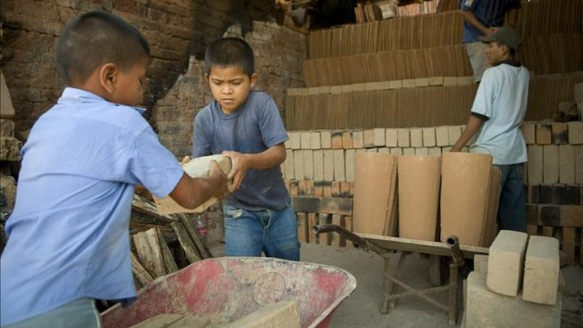 OIT: 10,5 millones de niños sometidos al trabajo infantil ilegal en el mundo