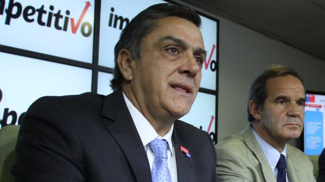 Allamand y Longueira alistan su debate de este jueves