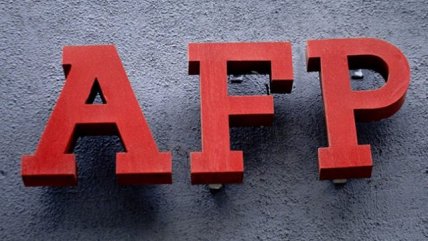 Ex superintendente criticó asesorías informales en cambios de planes de AFP